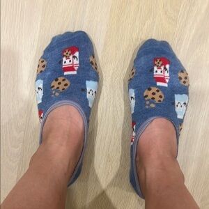 Blue Slip-On Socks with Fun Print